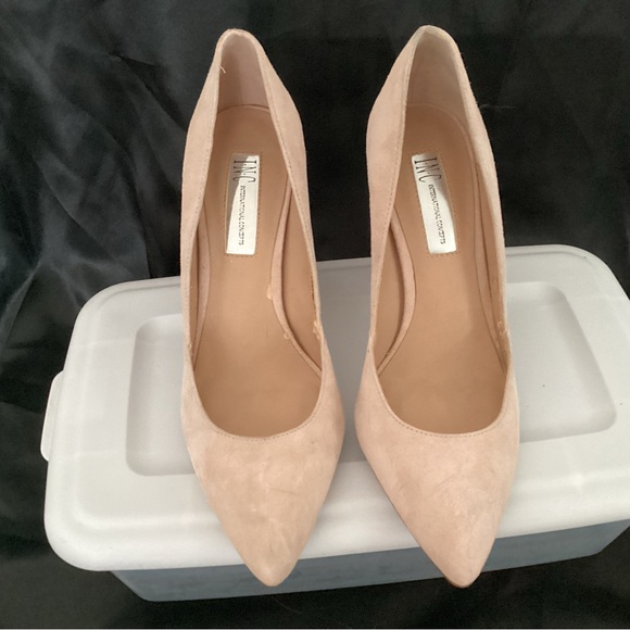 Women’s I.N.C. heels size 7.5 light pink/blush color - Picture 2 of 6